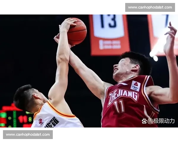 全场激战呈现极致对决 篮球赛精彩纷呈火热角逐